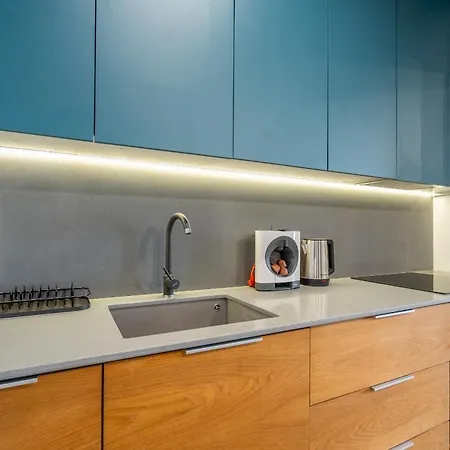 The Right Choice 14 *