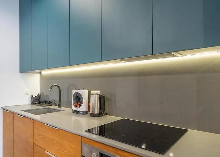 The Right Choice 14 *