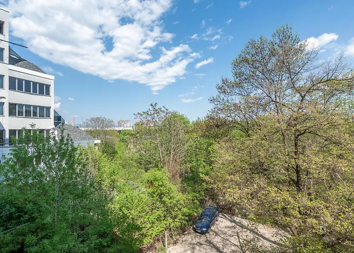 The Right Choice 14 *