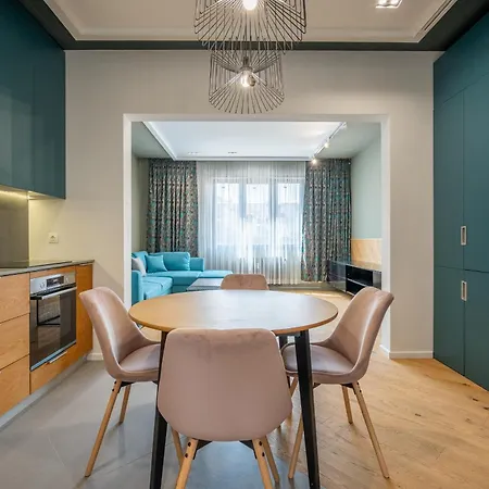 The Right Choice 14 * София